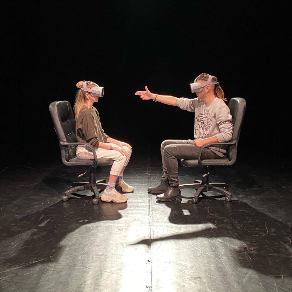 TU-TORIAL #1  movement and movies (2019)